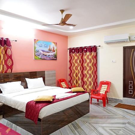 Devansh Bhanu Residency Dbr Srikalahasti Exterior photo