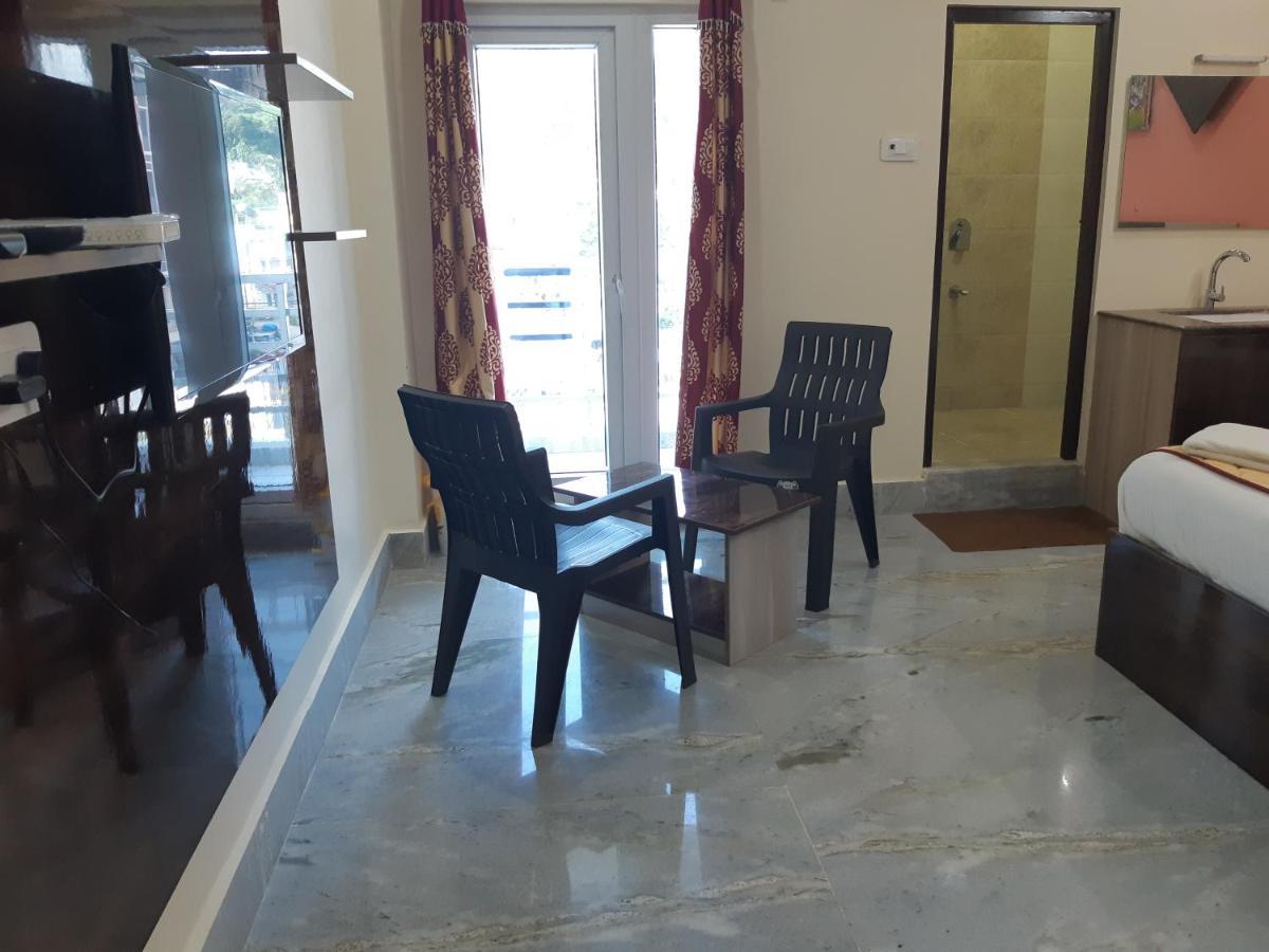 Devansh Bhanu Residency Dbr Srikalahasti Exterior photo